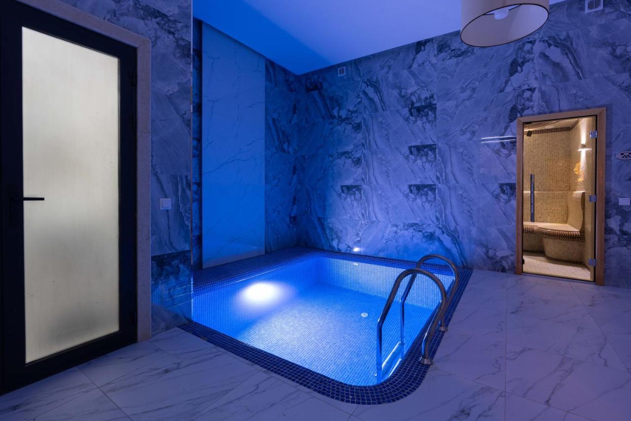 Aqua Hotel Taškent Exteriér fotografie